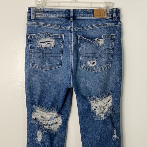 American Eagle Destroyed Acid Wash Mom Jeans Size 2 - Picture 7 of 13